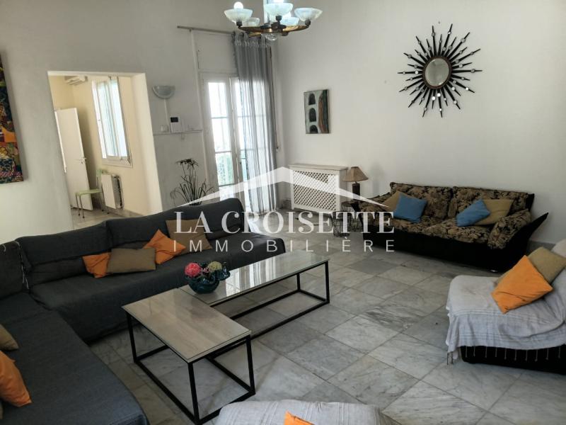 Rez-de-chaussée de villa S+2 meublé à Carthage